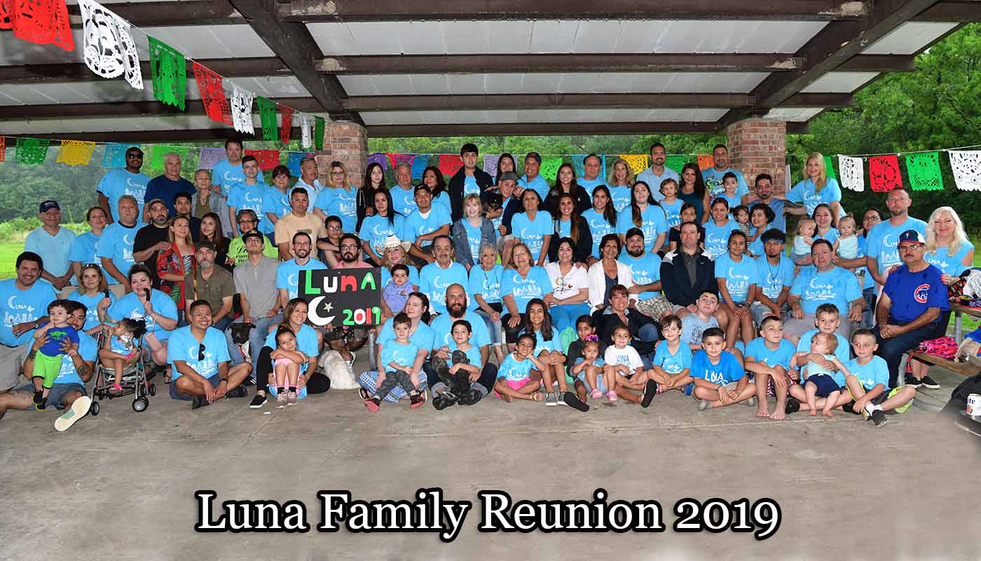 Luna family reunion photo